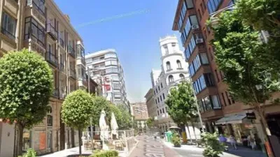 Flat on Calle de María de Molina photo 3