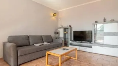 Apartment on Avenida de José Antonio Tavio photo 6