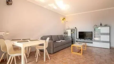 Apartment on Avenida de José Antonio Tavio photo 3