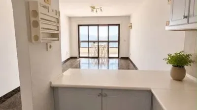 Apartment on Calle de La Te, 2 photo 5