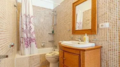 Apartment on Avenida de José Antonio Tavio photo 19