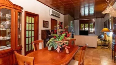 Chalet in Sant Vicenç dels Horts photo 16