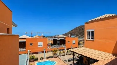 Chalet on Avenida de San Francisco photo 63