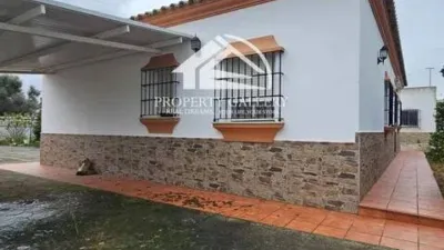 Chalet on Camino Niebla photo 4