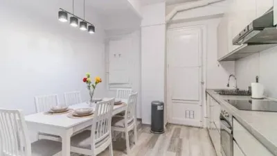 Habitación en alquiler en Casco Antiguo, Casco Antiguo (Zaragoza Capital) de 450 €<span>/mes</span>