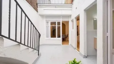 Terraced House in Centre photo 2