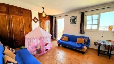 Chalet in Núcleo photo 15