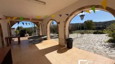 Chalet in La Bisbal del Penedès photo 3