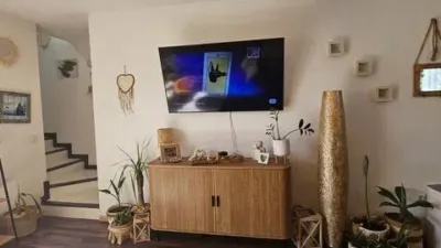 Apartment on Minerva Street photo 10