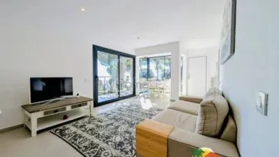 Chalet in Passatge dels Gessamins photo 8