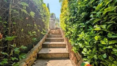 Chalet on Carrer de Maria Fortuny photo 29