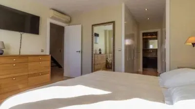 House on Calle de Aragón photo 7