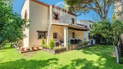 House on Carrer del Golf photo 4