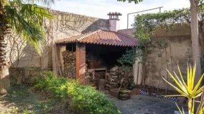 Chalet in Sant Vicenç dels Horts photo 4
