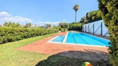Chalet on Carrer de Maria Fortuny photo 35