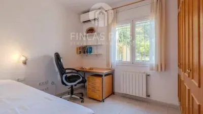 Chalet on Carrer Suissa photo 14