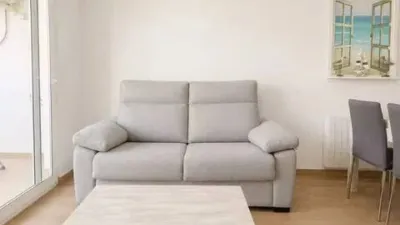 Apartment on Carrer de la Muga photo 9