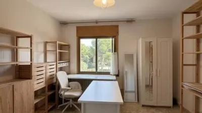 Chalet on Carrer del Mestre Serrano photo 3