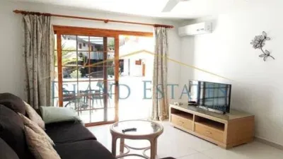 Apartment on Avenida de los Pueblos photo 5