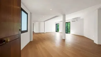 Apartment in Cort photo 2