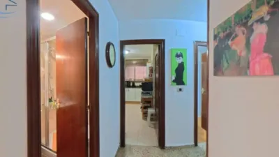 Flat on Calle de Amadeo de Saboya photo 7