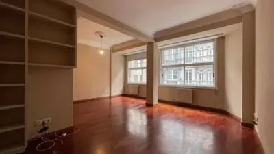 Apartment in Ensanche photo 4