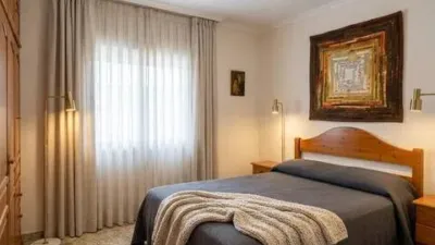 Chalet on Carrer del Mestre Serrano photo 2