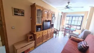Apartment on Avinguda de Cervantes photo 12