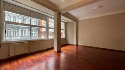 Apartment in Ensanche photo 3