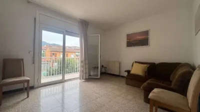 Chalet in Olot photo 3