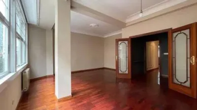Apartment in Ensanche photo 2