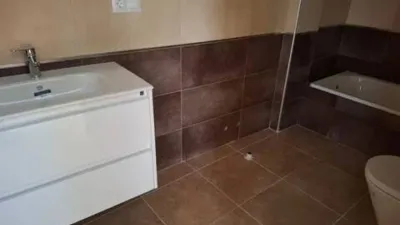 Top-floor apartment on Rosalía de Castro Street photo 8