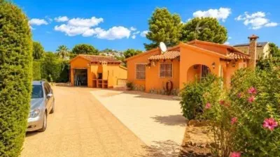 Chalet in L'Alfàs del Pi photo 4