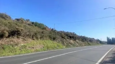 Terreno en venta en Calle del Agra de Orzán - Vista 2