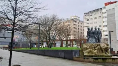 Local comercial en venta en Calle de Barcelona, cerca de Ronda de Outeiro - Vista 3
