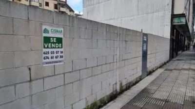 Edificio en venta en Negreira - Vista 2