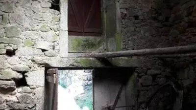 Casa rústica en venta en Calle Fumineo No Number - Más