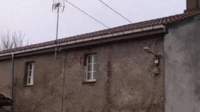 Chalet on Abeledo Street, S-N photo 2