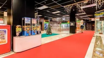 Local comercial en venta en Calle de Ramón y Cajal - Vista 2
