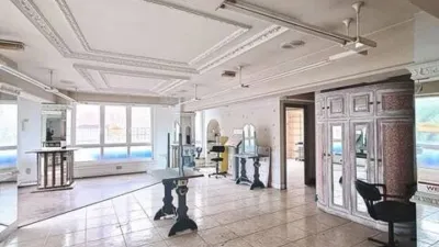 Local comercial en venta en Calle de Juan Flórez, cerca de Calle Sinfónica de Galicia - Vista 2
