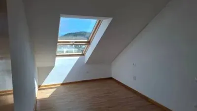Top-floor apartment on Rosalía de Castro Street photo 6