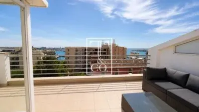 Penthouse on Avinguda de Joan Miró photo 13