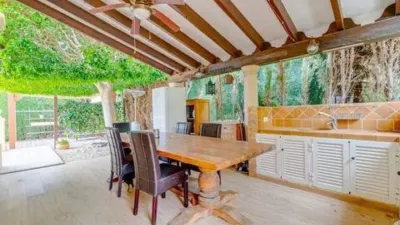Chalet on Carrer Illa de Tenerife photo 9