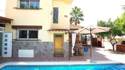 Chalet in Sant Pere de Ribes photo 2
