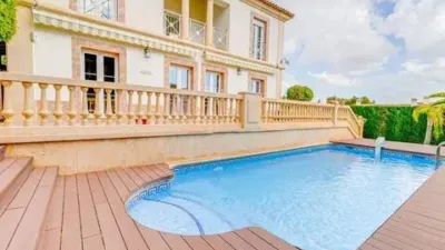 Chalet on Carrer Illa de Tenerife photo 38