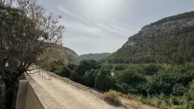 Terreno en venta en Alcalá del Júcar - Vista 2