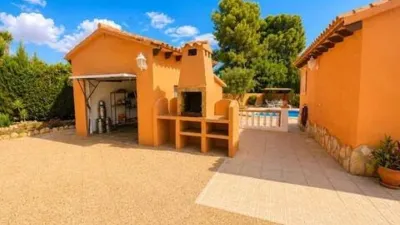 Chalet on Riu Duero Street photo 5