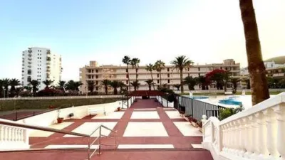 Apartment on Avenida Juan Carlos I photo 13