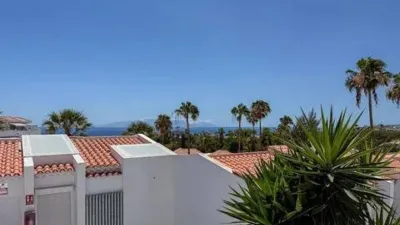 Apartment on Calle de Irlanda photo 28