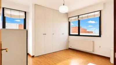 Penthouse in Ibaiondo photo 32